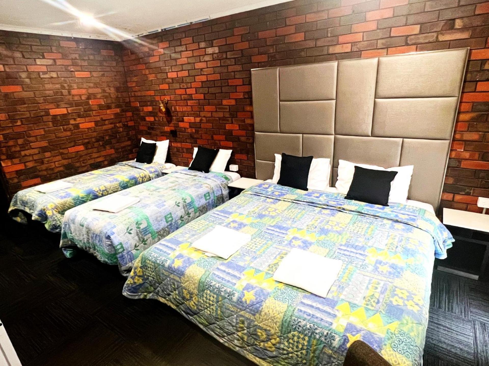 Two Rivers Motel Wentworth ภายนอก รูปภาพ