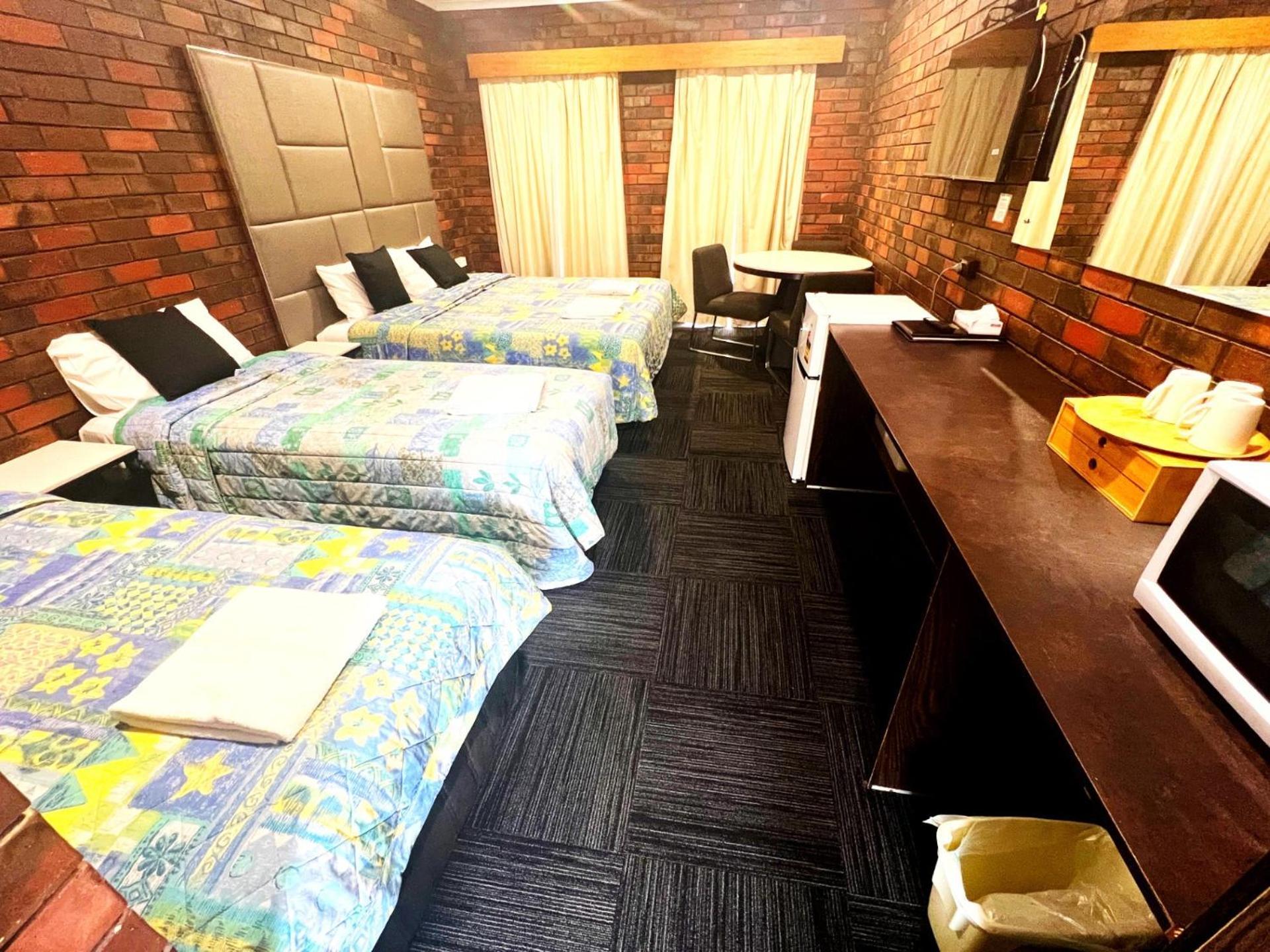 Two Rivers Motel Wentworth ภายนอก รูปภาพ