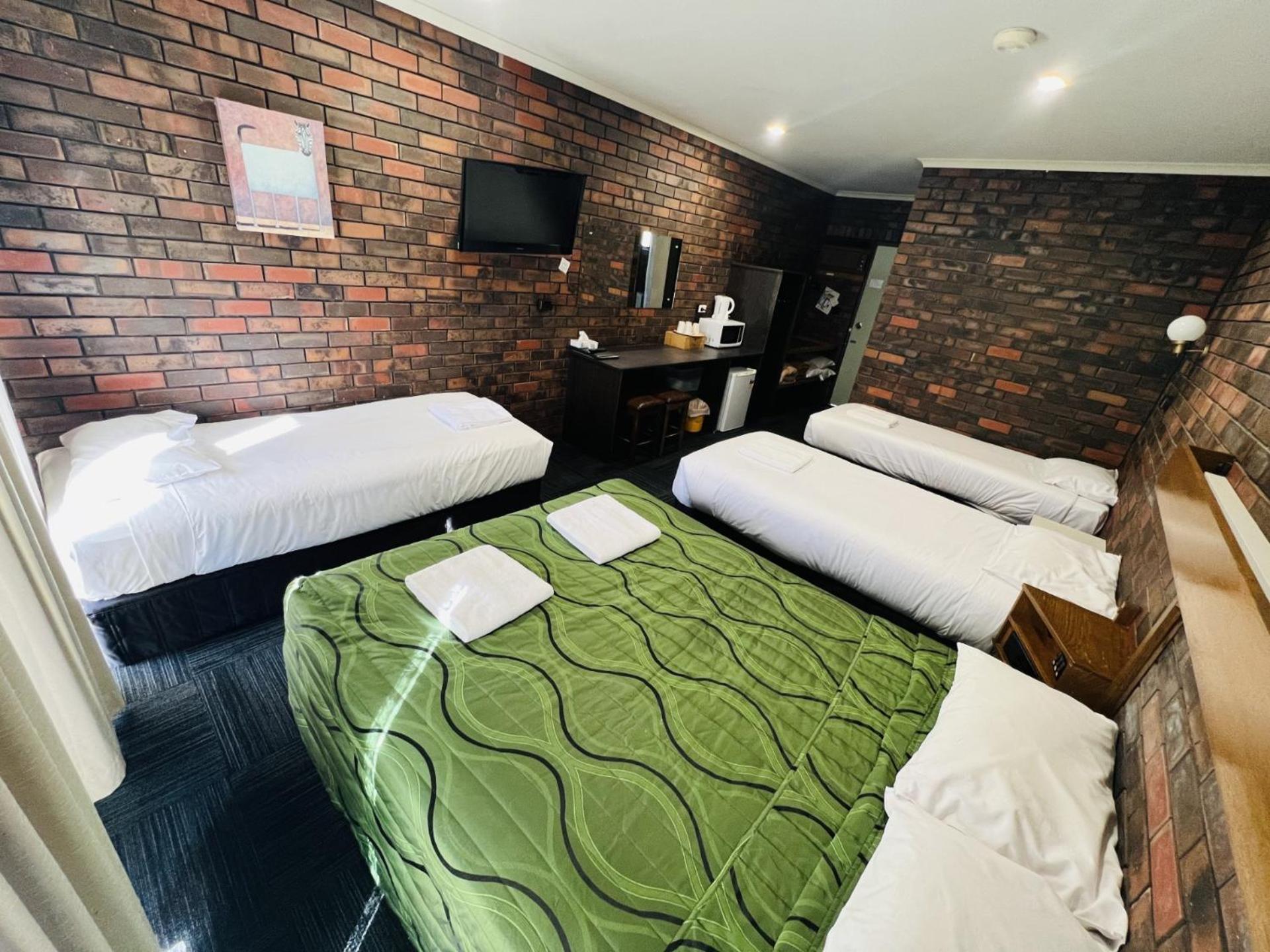Two Rivers Motel Wentworth ภายนอก รูปภาพ